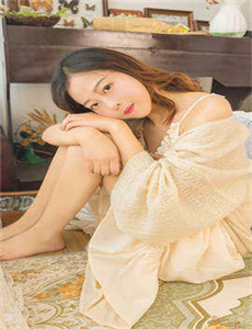 《俄罗斯美女哔哩哔哩-JING液收集系统2号在线阅读》